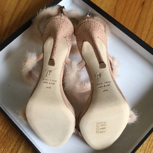 Giuseppe Zanotti Coline Iamina Fur US 6.5 | IT 36.5 (NIB) - Picture 7 of 7